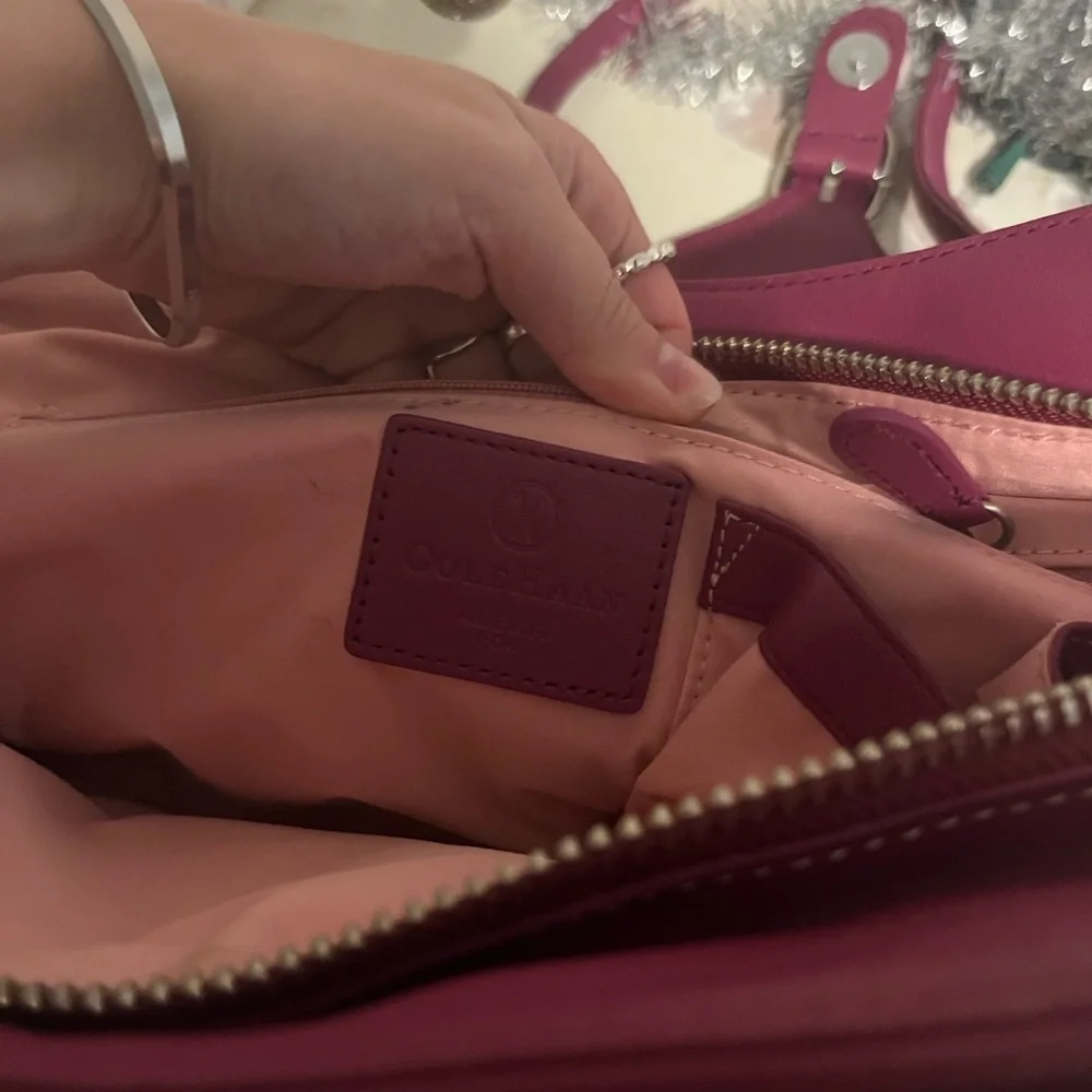 Cole haan bag - Picture 3 of 3